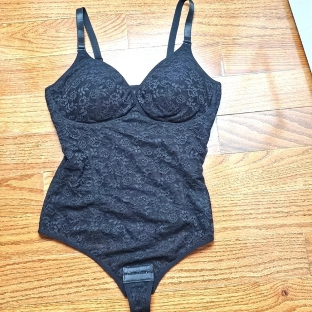 Black large lace bodysuit P2P 16" Stretchy Adjustable Straps Hook Crotch Thong